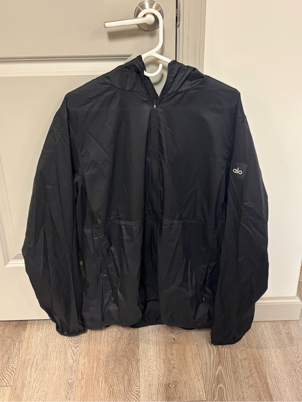 ALO Yoga Men’s Running Jacket - M